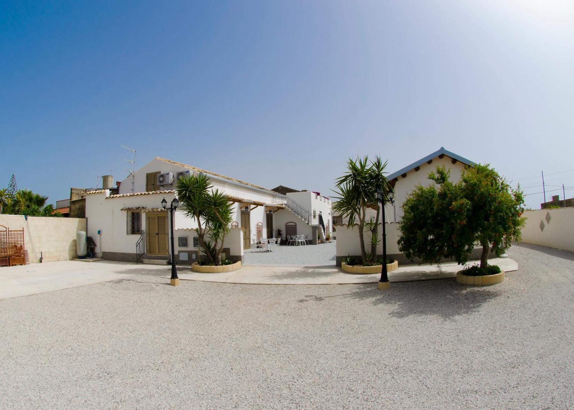 B&B Il Baglio Locogrande Екстериор снимка