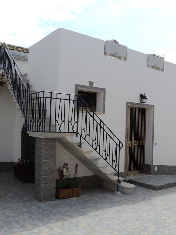 B&B Il Baglio Locogrande Екстериор снимка