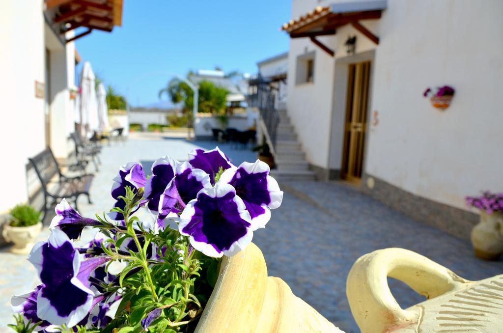 B&B Il Baglio Locogrande Екстериор снимка